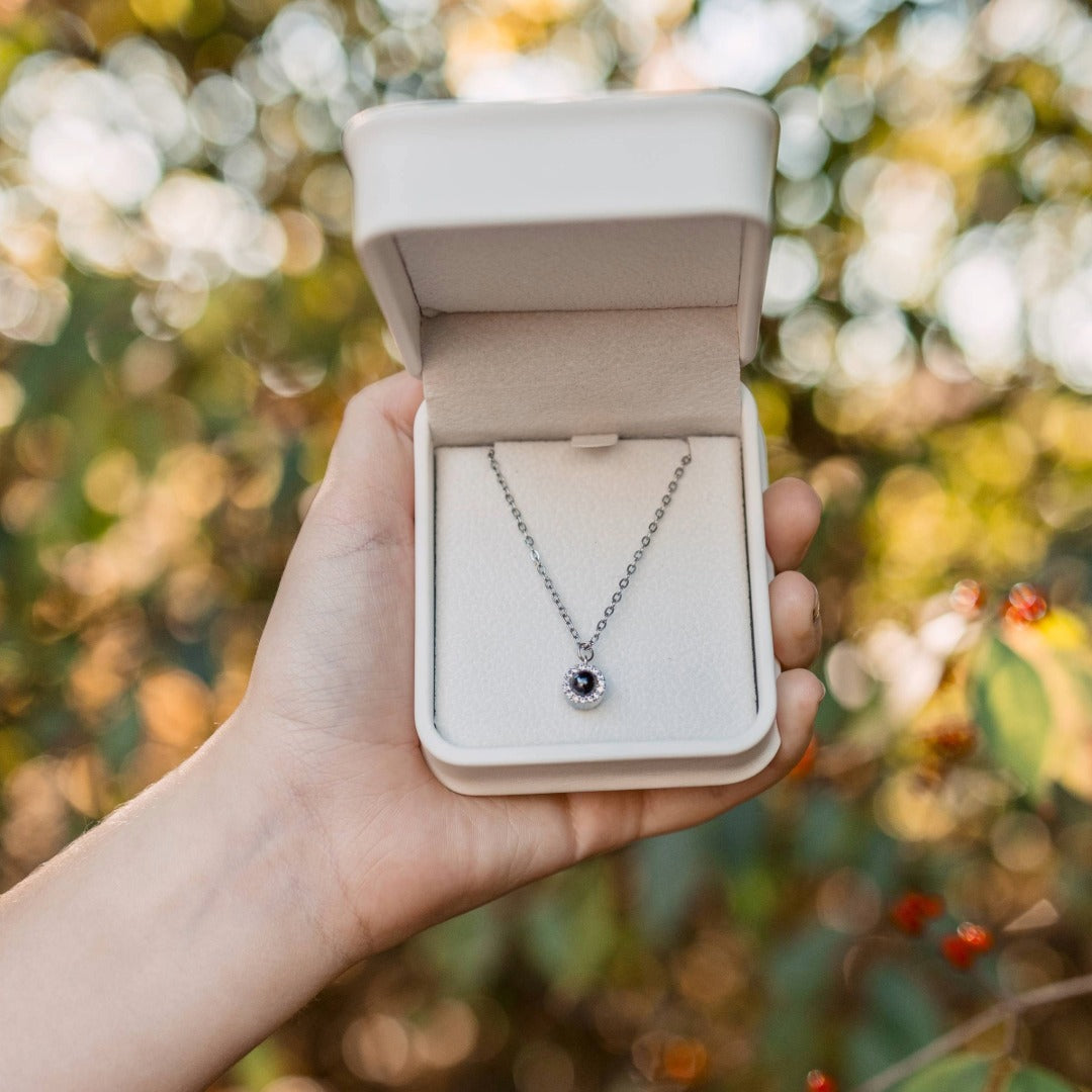 Classic Custom Pet Photo Memory Necklace
